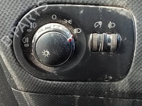 Used Headlight switch SEAT LEON (1P1) [2005-2013]  19544786