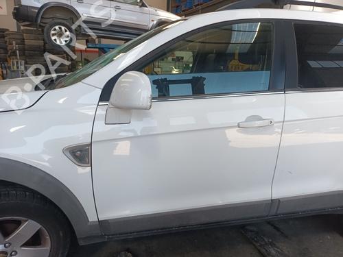 left-front-door-chevrolet-captiva-c100-c140-2006-38563942 main image