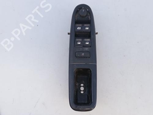 Used Left front window switch Left front window switch PEUGEOT 406 (8B) 2.0 16V HPi (140 hp) 39975704 39975704