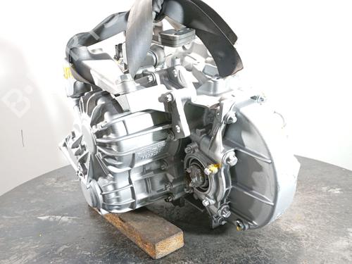 Gearbox OPEL ASTRA J Saloon 1.7 CDTI (69) | BP36675112M3 - Image 4