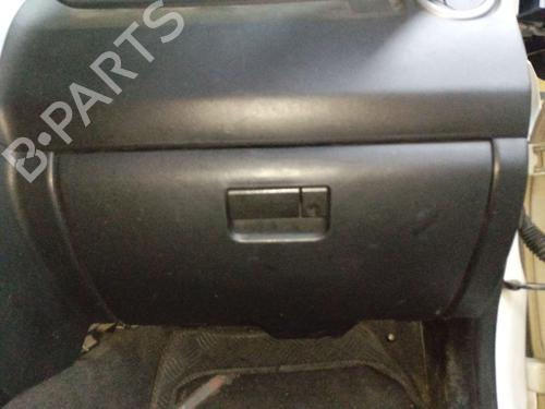Handskerum Handskerum SUZUKI GRAND VITARA II (JT, TE, TD) 1.9 DDiS All-wheel Drive (JT419, TD44, JB419WD, JB419XD,... (129 hp) 34434500 34434500