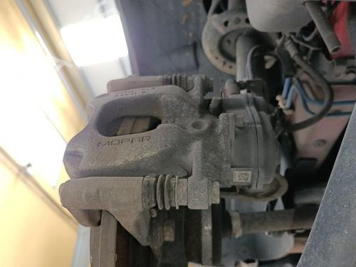 Bremssattel rechts hinten für JEEP RENEGADE SUV (BU, B1, BV) 1.4 4x4 (170 hp) 27384992