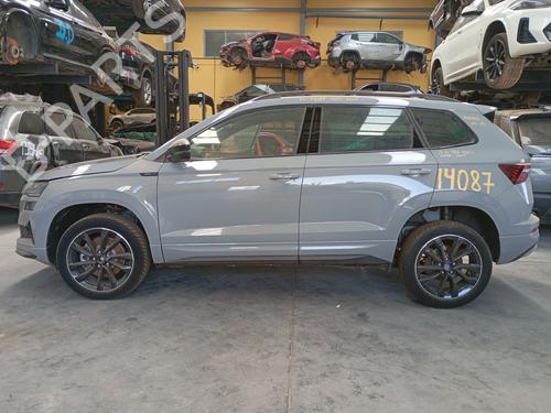 Brugte SKODA KAROQ (NU7, ND7) 2.0 TDI 4x4 (150 hp) 4029074