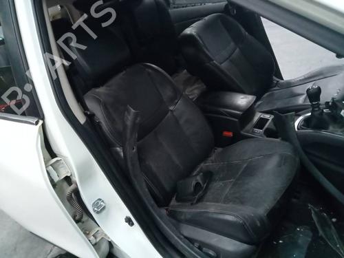 Rudehejsemekanisme ventre foran NISSAN X-TRAIL (T32R)  | BP17567559C22 