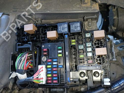 Used Fuse box HYUNDAI i30 (PDE, PD, PDEN) 1.0 T-GDI (120 hp) 29204883