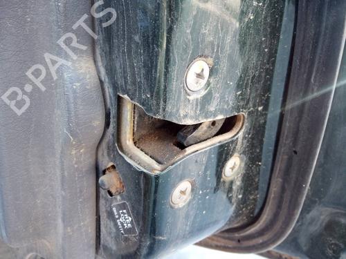 Used Rear right lock NISSAN TERRANO II (R20) 2.7 TDi 4WD (125 hp) 13582533