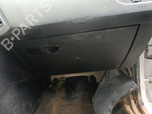 Porta-luvas Porta-luvas SEAT LEON (5F1) 1.6 TDI (105 hp) 34722077 34722077