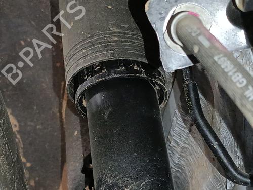 Used Left rear shock absorber TOYOTA COROLLA Estate (_E21_) 1.8 VVTi Hybrid (ZWE219) (140 hp) 28093774
