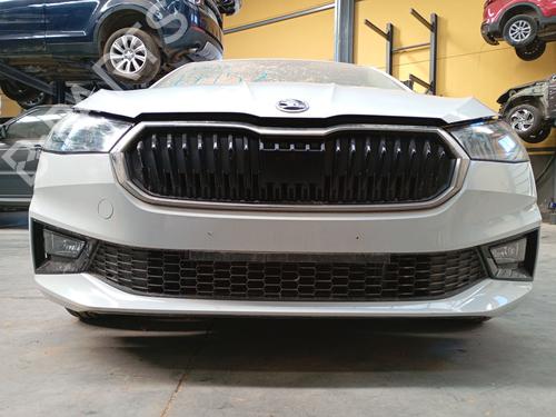 Used Front bumper Front bumper SKODA FABIA IV (PJ3) 1.0 TSI (95 hp) 33543733 33543733