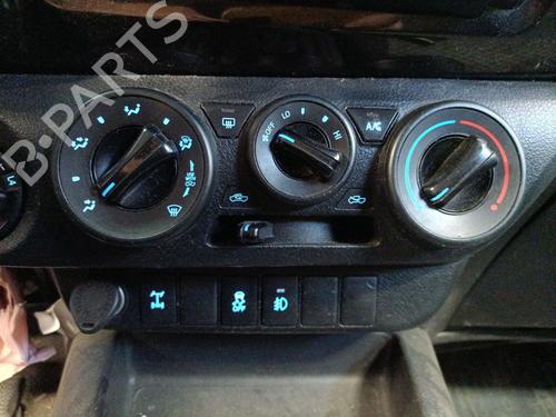 Used Climate control Climate control TOYOTA HILUX VIII Pickup (_N1_) [2015-2026] 39955560 39955560
