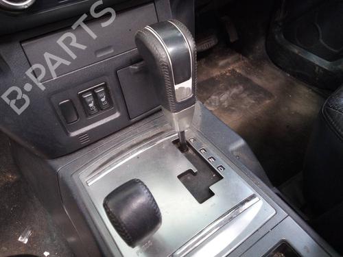 Gear lever MITSUBISHI PAJERO IV (V8_W, V9_W) 3.2 DI-D (V88W, V98W) | BP13951036M90 