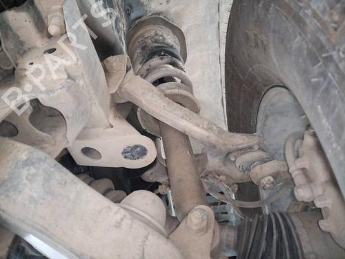 Used Right front shock absorber MITSUBISHI PAJERO III (V7_W, V6_W) [1999-2007]  18306356