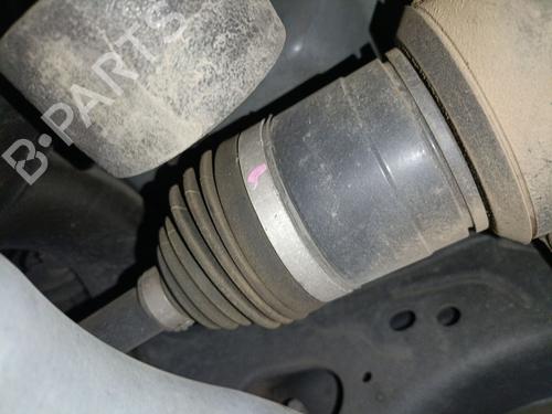 Used Right rear driveshaft BMW 1 (F20) 116 d (116 hp) 31931243