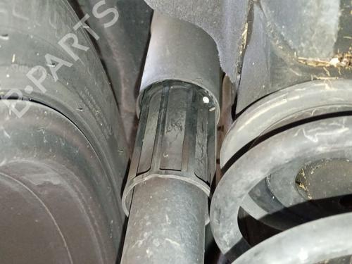 Venstre bagtil støddæmper SEAT LEON ST (5F8) 1.4 TGI (110 hp) 31996765