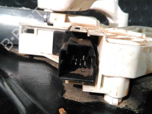 Rear left window mechanism LAND ROVER DISCOVERY IV (L319) 3.0 TD 4x4 | BP6018260C24 