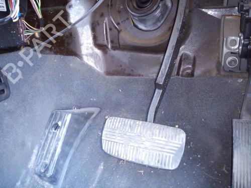 Used Break pedal NISSAN NAVARA NP300 (D40) 2.5 dCi 4WD (171 hp) 13948744