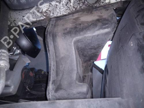 Used Windscreen washer tank SKODA RAPID (NH3, NK3, NK6) 1.6 TDI (115 hp) 10749122