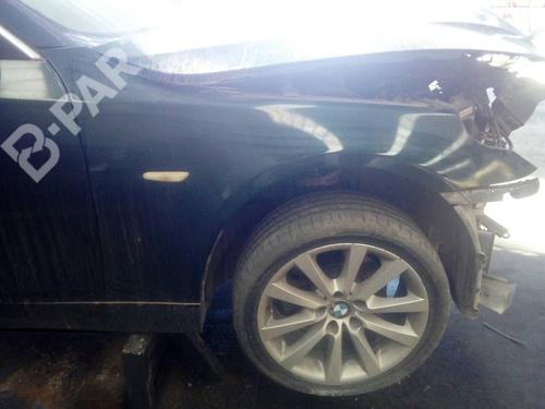 Used Right front fenders Right front fenders BMW 5 (E60) 525 d (177 hp) 10041813 10041813