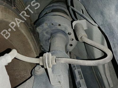 Used Right front shock absorber OPEL INSIGNIA A (G09) 2.0 CDTI (68) (131 hp) 32016543