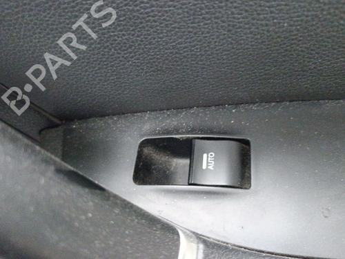 Used Right rear window switch HYUNDAI i40 I (VF) 1.7 CRDI (141 hp) 26641171