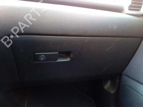 Used Glove box KIA SPORTAGE IV (QL, QLE) 1.6 GDI (132 hp) 5625735