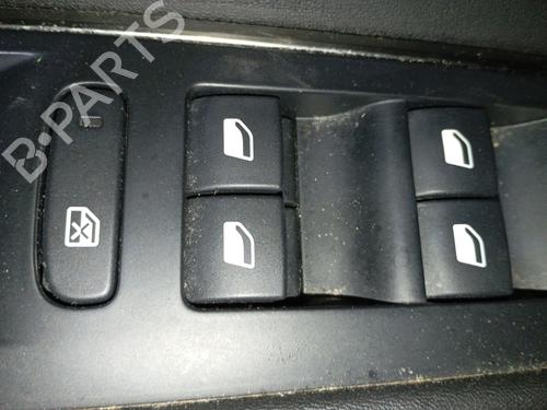 Mando elevalunas delantero izquierdo PEUGEOT 5008 II (MC_, MJ_, MR_, M4_) 1.5 BlueHDi 130 (MCYHZJ, MCYHZR, MCYHZX) (131 hp) 32359245