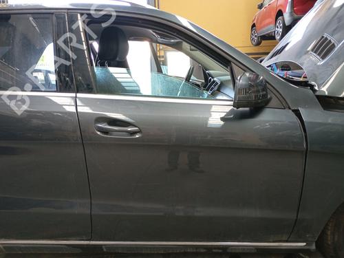 Used Right front door Right front door 38702536 38702536