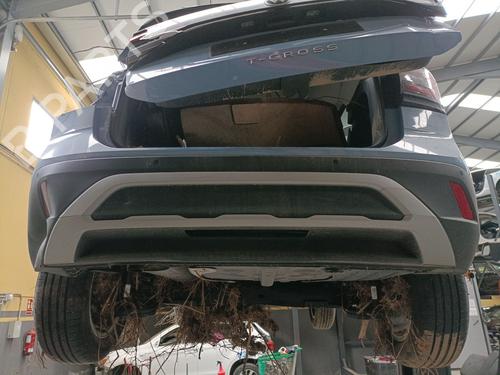 BP32529781C8 main image