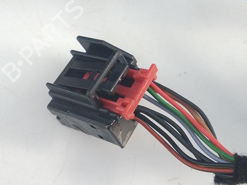 Right mirror SKODA KAROQ (NU7, ND7) 2.0 TDI 4x4 | BP28725910C27 