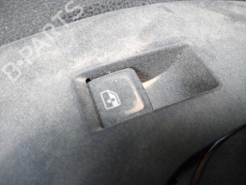Used Left rear window switch SEAT ARONA (KJ7, KJP) 1.0 TSI (115 hp) 17010471
