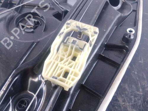 Front left window mechanism BMW 1 (F40) 118 i | BP33660413C22 - Image 3