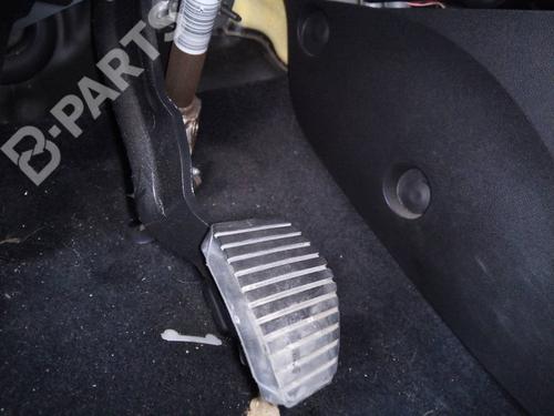 Used Break pedal Break pedal OPEL CROSSLAND X / CROSSLAND (P17, P2QO) 1.6 Turbo D (75) (120 hp) 9907317 9907317