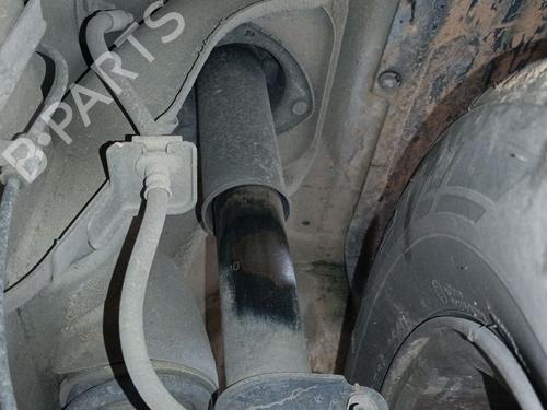 Used Left front shock absorber Left front shock absorber SUZUKI GRAND VITARA I (FT, HT) 2.0 HDI 110 16V 4x4 (SQ420D, TD83V, JA420WD) (109 hp) 34439452 34439452