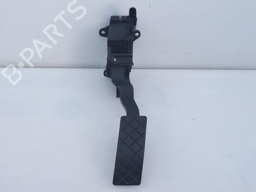 Pedal SKODA RAPID (NH3, NK3, NK6) 1.6 TDI (115 hp) 15579137