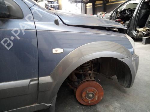 Right front fenders KIA SORENTO I (JC) 2.5 CRDi 4WD | BP18148153C42 