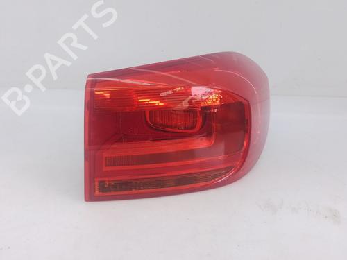 Farolim direito Farolim direito VW TIGUAN (5N_) 2.0 TDI (110 hp) 33855150 33855150