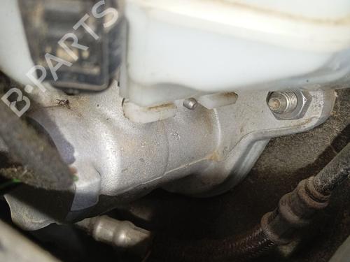 brake-master-cylinder-bmw-3-f30-f80-2011-2012-2013-2014-2015-2016-2017-2018-34554702 main image