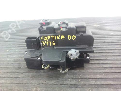 Used Front right lock CHEVROLET CAPTIVA (C100, C140) 2.0 D 4WD (150 hp) 336690