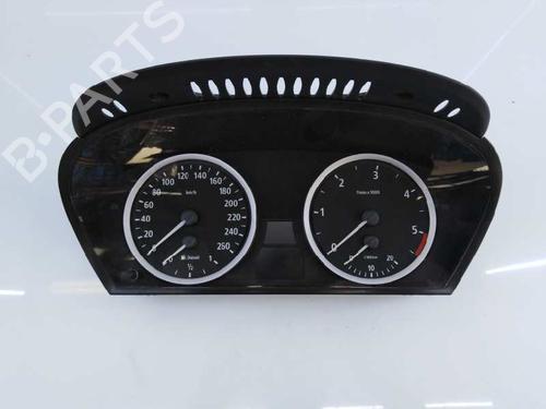 Used Instrument cluster BMW 5 Touring (E61) 530 d (218 hp) 6956192
