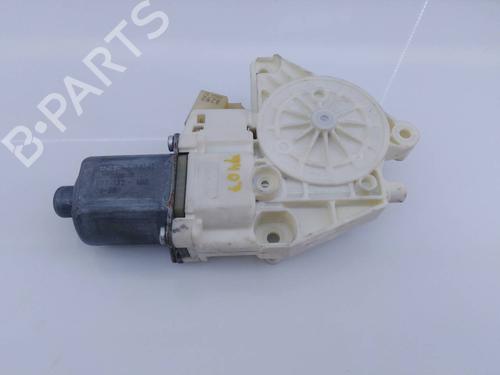 Used Right front window motor MERCEDES-BENZ C-CLASS (W204) [2007-2015]  9535091