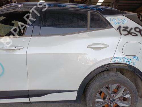Dør venstre bagtil KIA SPORTAGE V (NQ5) 1.6 T-GDI MHEV (180 hp) 28040887