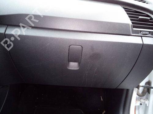 Used Glove box SKODA FABIA III Estate (NJ5) 1.0 TSI (95 hp) 13663601