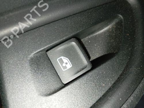 Used Left rear window switch Left rear window switch SKODA FABIA IV (PJ3) 1.0 TSI (95 hp) 33543755 33543755