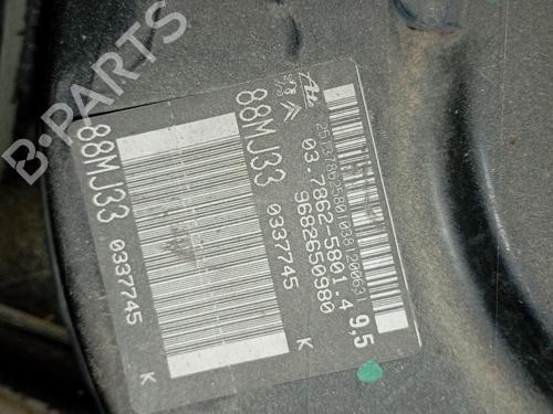 Used Servo brake Servo brake PEUGEOT 5008 (0U_, 0E_) 1.6 HDi (112 hp) 39655153 39655153