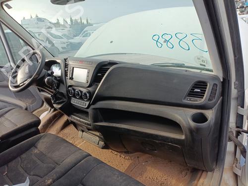 Dashboard IVECO DAILY VI Platform/Chassis 33S15, 35S15, 35C15 | BP28074058C46 