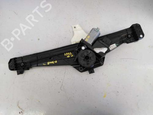 Rudehejsemekanisme Højre bagtil PEUGEOT 3008 II SUV (MC_, MR_, MJ_, M4_) 2.0 BlueHDi 150 (MJAHXH, MJAHXV, MJAHXG, MJAHSH, MJAHRH,... (150 hp) 6080005