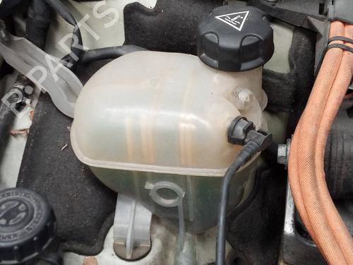 Used Expansion tank PEUGEOT 508 I (8D_) 2.0 HDi Hybrid4 AWC (163 hp) 9269416