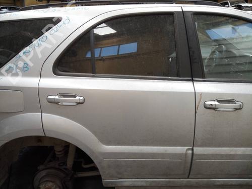 Dør høyre bak KIA SORENTO I (JC) 2.5 CRDi 4WD (140 hp) 13072478