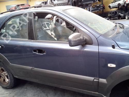 Right front door KIA SORENTO I (JC) 2.5 CRDi 4WD | BP18140594C3 