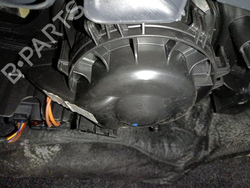 Ventilator motor Ventilator motor SKODA SCALA (NW1) 1.0 TSI (110 hp) 34518919 34518919